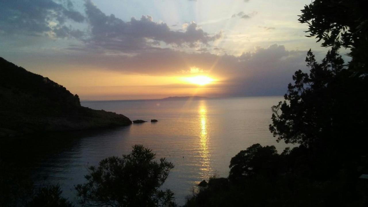 Appartamenti Villa Lina Nisporto Εξωτερικό φωτογραφία